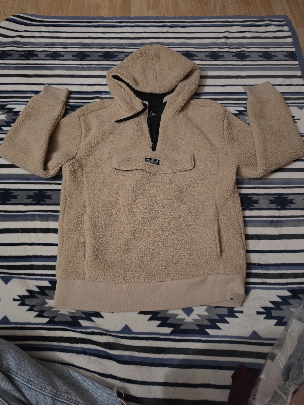 Hollister Women's Tan Sherpa Hoodie Pullover
